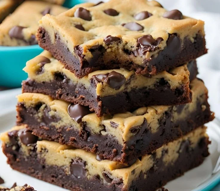 Delicious chocolate chip cookie brownies fresh from the oven